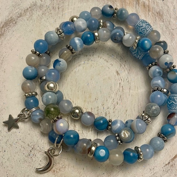Moon & Star Charm Bracelet Set, 3, Blue agate gemstones, stretch, silver details - Picture 3 of 8